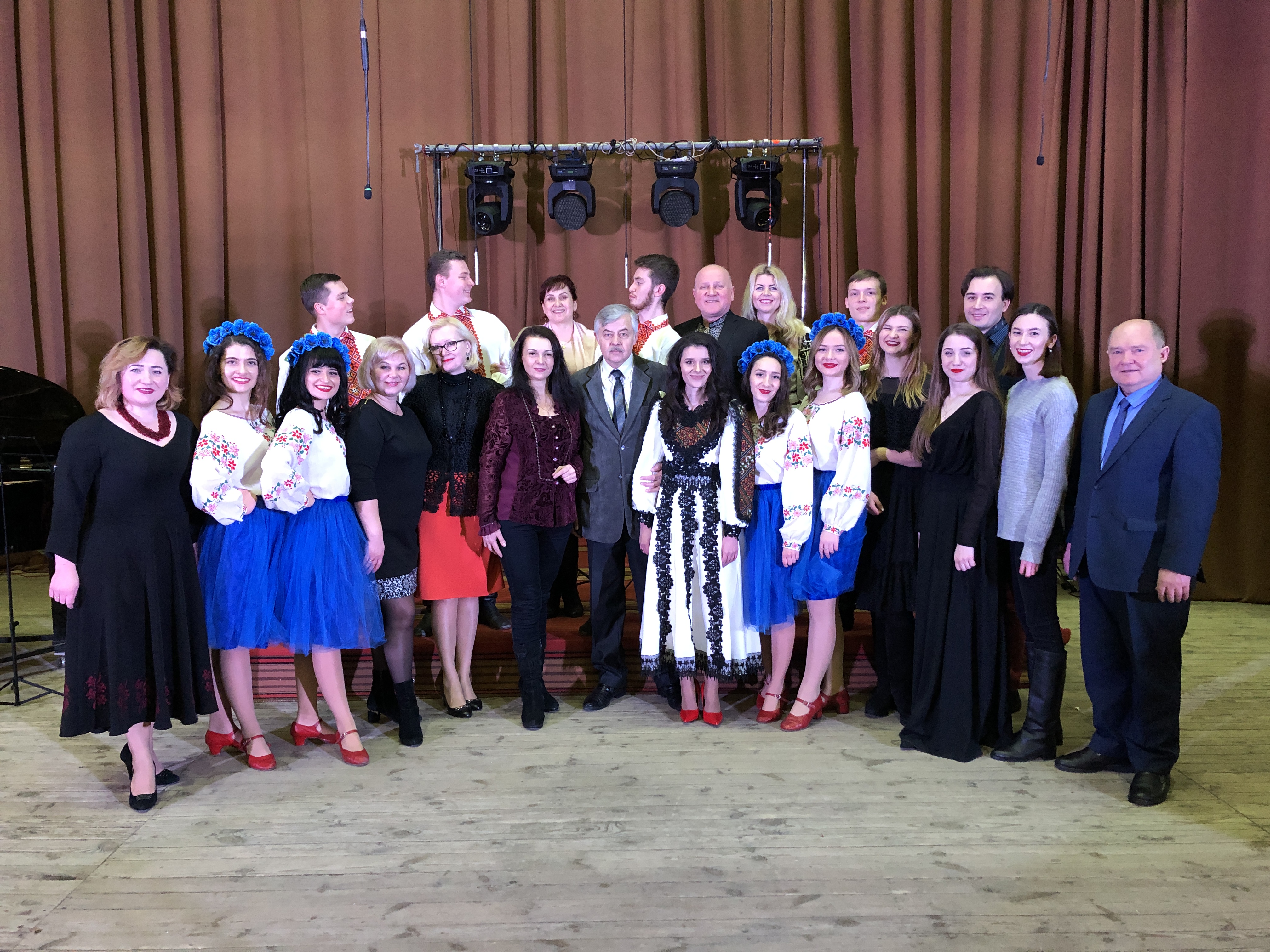 Після виступу із керівниками сольного магістерського концерту та із студентами кафедри музикознавства та методики музичного мистецтв